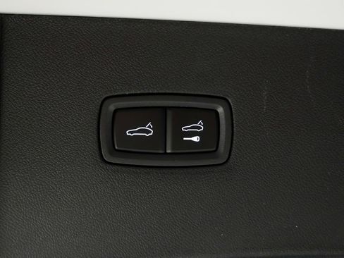 New 2026 Porsche Cayenne GTS AWD/4WD image 14