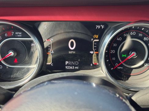 Used 2020 Jeep Wrangler Unlimited Rubicon AWD/4WD image 24