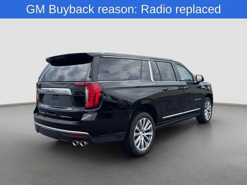 Used 2023 GMC Yukon XL Denali AWD/4WD image 6