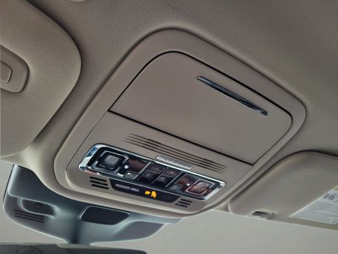 Used 2024 Lincoln Aviator Reserve w/ Equipment Group 201A image 27