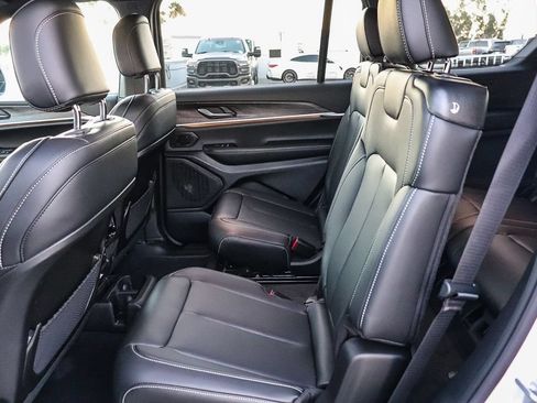 New 2026 Jeep Grand Cherokee L Limited RWD image 22