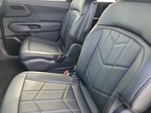 New 2027 Kia Telluride SX X-Line w/ Towing Package AWD/4WD image 10