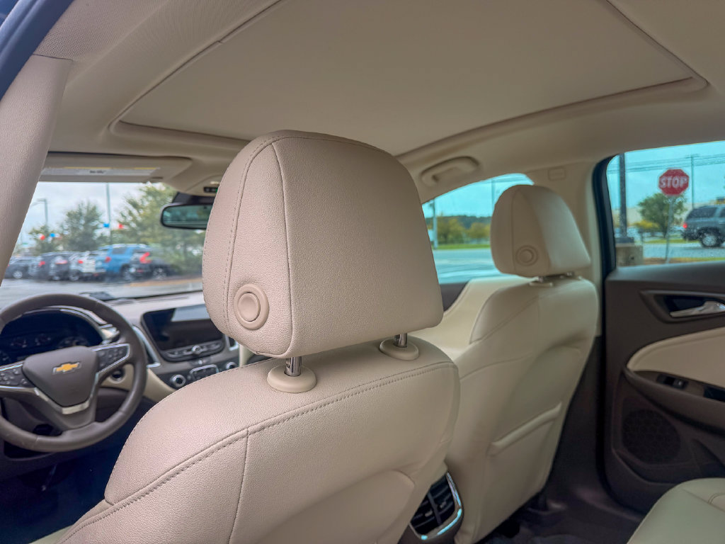 Used 2022 Chevrolet Malibu LT w/ Leather Package FWD image 15