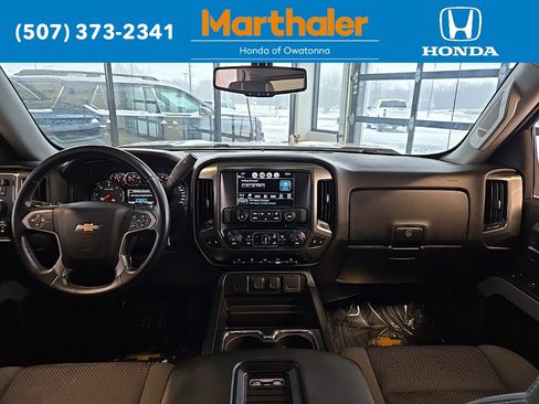Used 2018 Chevrolet Silverado 1500 LT w/ All Star Edition image 21