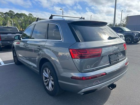 Used 2018 Audi Q7 3.0T Premium Plus image 3