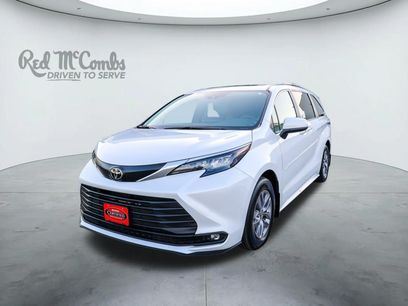 Certified 2026 Toyota Sienna XLE