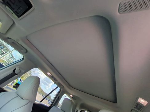 Certified 2024 Toyota Grand Highlander Platinum image 20