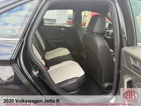 Used 2020 Volkswagen Jetta R-Line w/ R-Line Cold Weather Package image 15