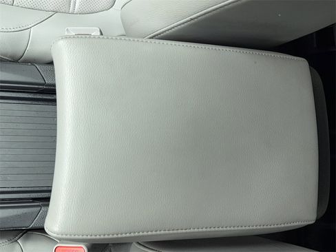 Used 2020 Honda CR-V EX-L image 32