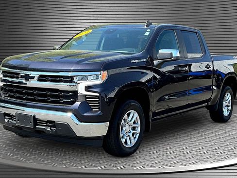 Used 2023 Chevrolet Silverado 1500 LT AWD/4WD image 3