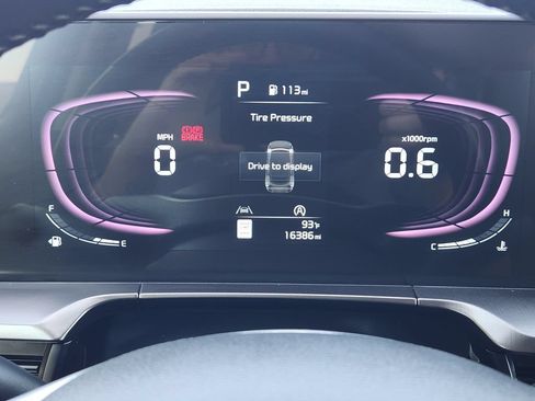 Certified 2025 Kia Telluride S AWD/4WD image 6
