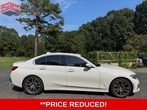 Used 2020 BMW 330i Sedan w/ Premium Package RWD image 2