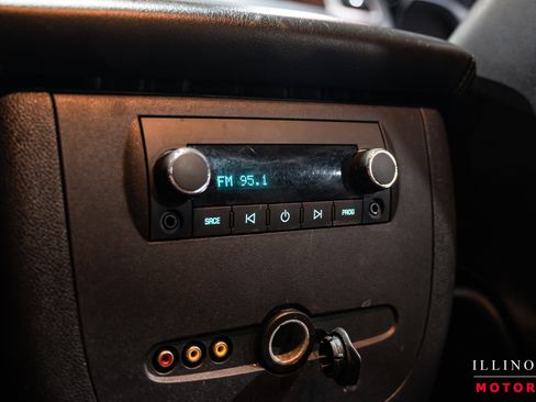 Used 2011 GMC Sierra 3500 Denali image 29