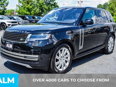 Used 2023 Land Rover Range Rover SE AWD/4WD image 2