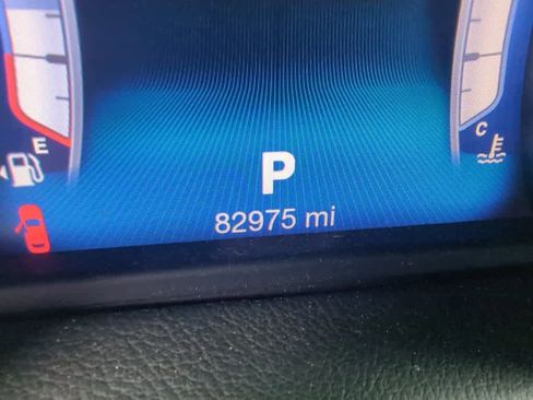 Used 2017 Maserati Ghibli w/ Sport Package RWD image 6