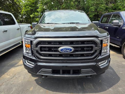 Used 2022 Ford F150 XLT w/ Equipment Group 302A High image 3