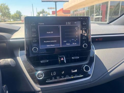 Used 2020 Toyota Corolla SE FWD image 13