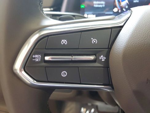 New 2026 Chevrolet Suburban LS image 28