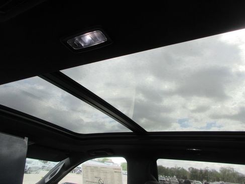 New 2026 GMC Yukon AT4 image 14