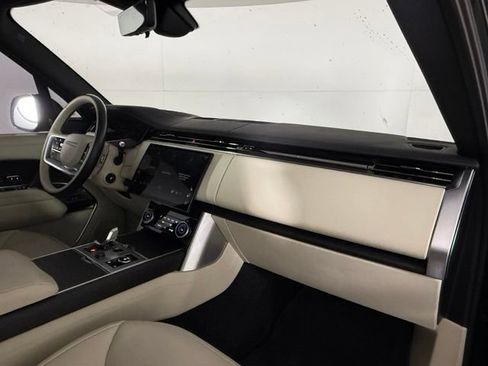 Used 2023 Land Rover Range Rover SE AWD/4WD image 14