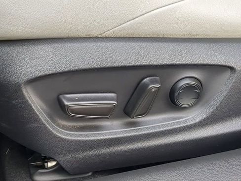 Used 2021 Toyota Corolla XSE image 21