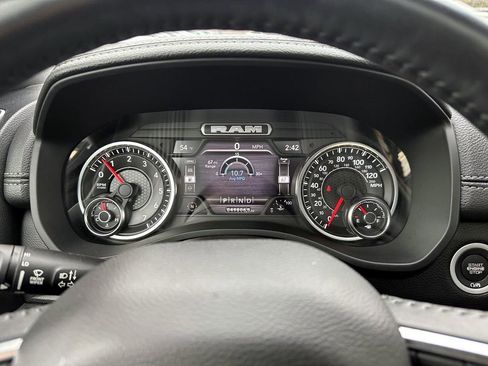 Used 2022 RAM 1500 Laramie image 25