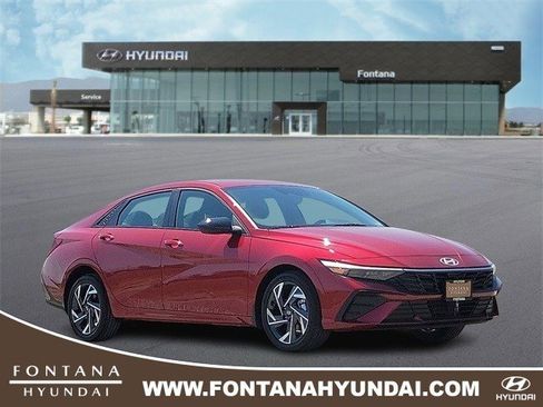 New 2025 Hyundai Elantra SEL image 1