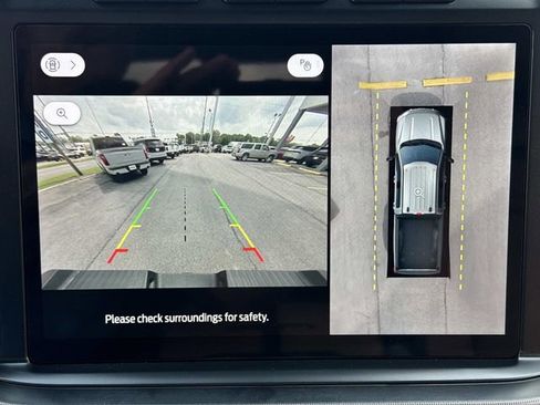 Used 2024 Ford F450 Platinum w/ FX4 Off-Road Package image 28