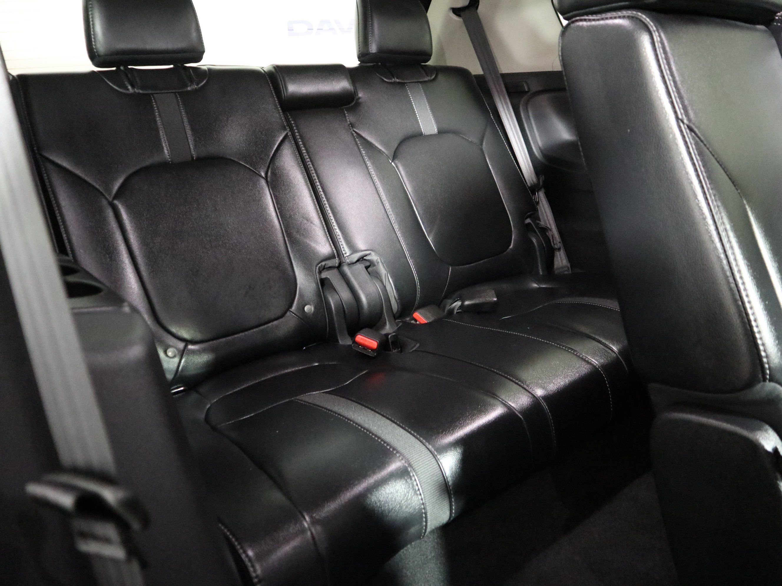 Used 2025 Honda Pilot EX-L image 22