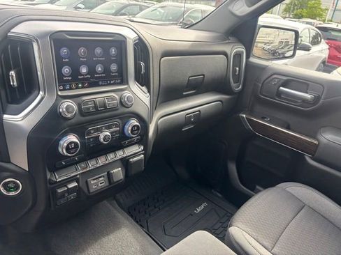 Used 2021 GMC Sierra 1500 SLE w/ Preferred Package AWD/4WD image 28
