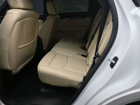 Used 2018 Cadillac XT5 FWD w/ LPO, Wheel Lock Package image 20