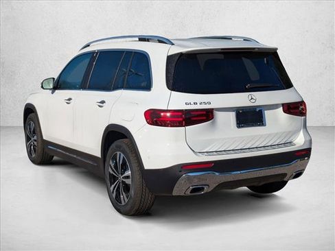 New 2026 Mercedes-Benz GLB 250 image 6