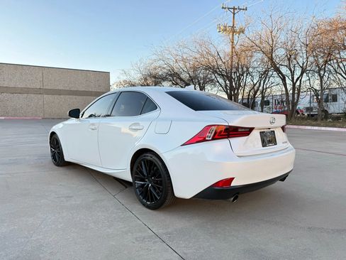 Used 2015 Lexus IS 250 image 4