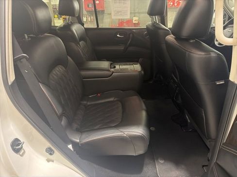 Used 2024 Nissan Armada Platinum w/ Captain's Chairs Package image 13