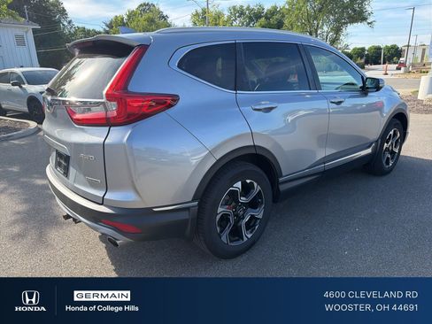 Used 2017 Honda CR-V Touring image 6