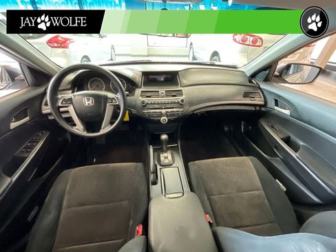 Used 2009 Honda Accord LX image 8