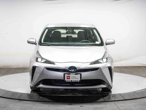 Certified 2019 Toyota Prius L Eco FWD image 6