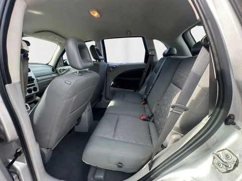 Used 2009 Chrysler PT Cruiser image 13