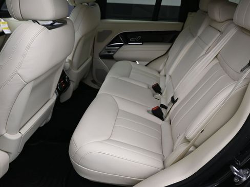 New 2026 Land Rover Range Rover SE AWD/4WD image 6