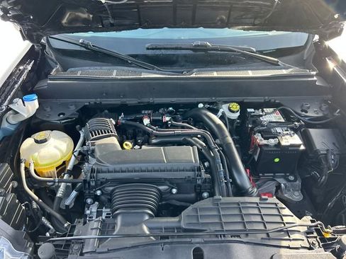 Used 2025 Ford Maverick XLT w/ XLT Luxury Package image 31