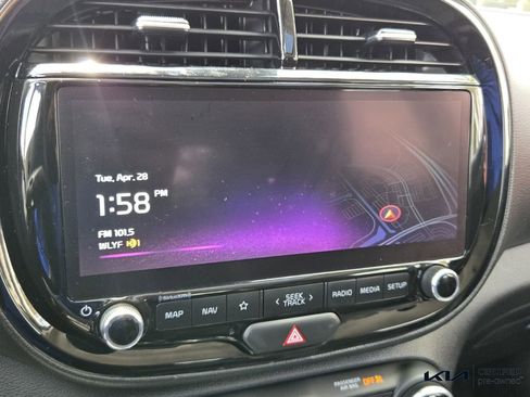 Certified 2023 Kia Soul GT-Line FWD image 23