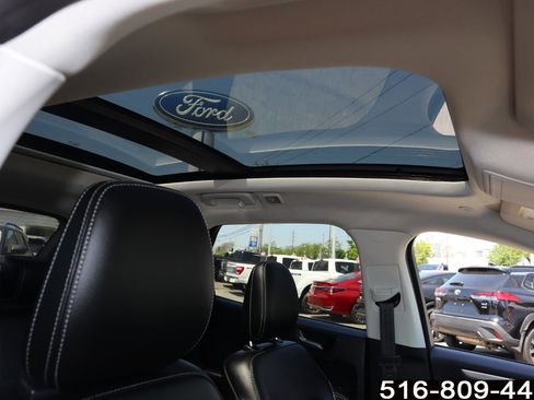 Used 2022 Ford Escape SEL AWD/4WD image 29