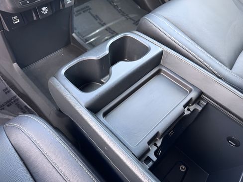Used 2023 Honda Odyssey Touring image 40