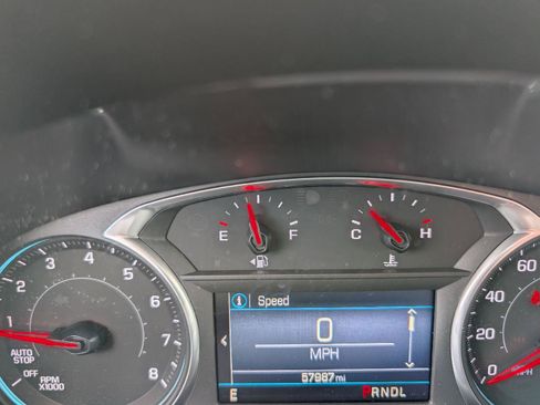 Used 2019 Chevrolet Equinox LT AWD/4WD image 12