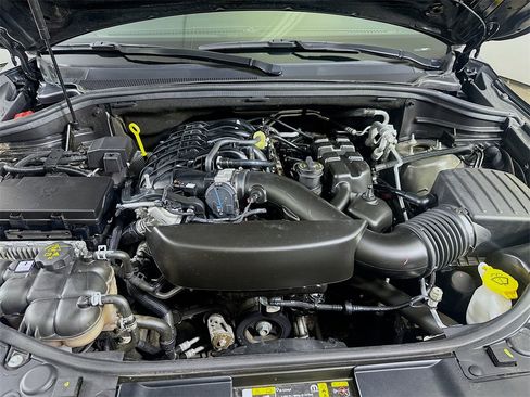 Used 2023 Dodge Durango GT image 9