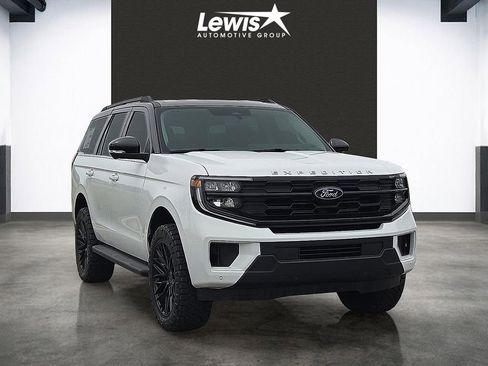 New 2026 Ford Expedition Active RWD image 6