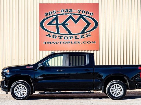 Used 2021 Chevrolet Silverado 1500 RST w/ Convenience Package II image 7