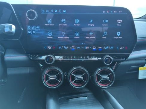 Certified 2025 Chevrolet Blazer EV RS AWD/4WD image 20