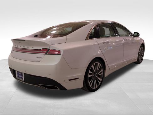 Used 2020 Lincoln MKZ Reserve w/ Elements Package image 4
