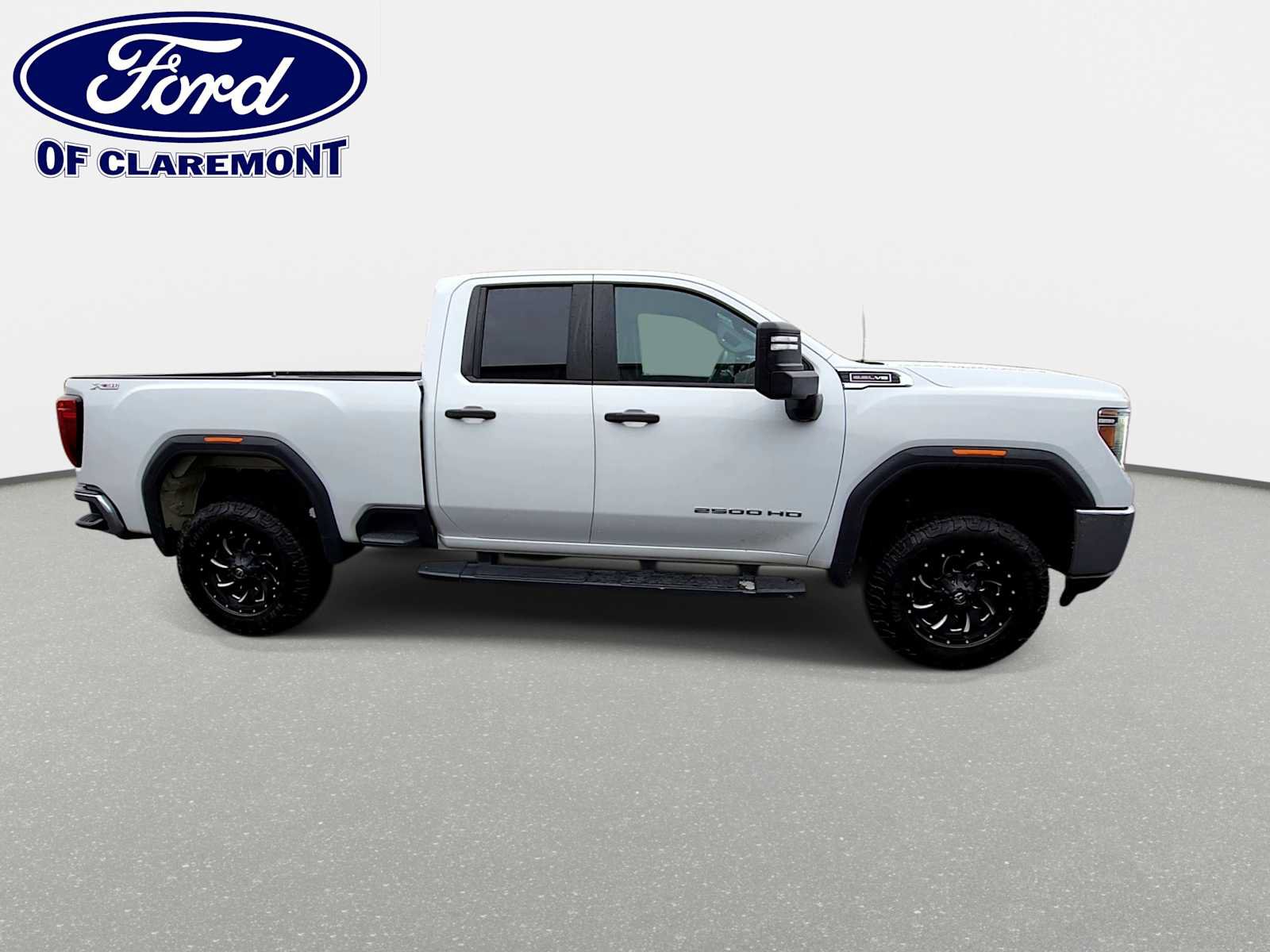 Used 2022 GMC Sierra 2500 Pro w/ Convenience Package AWD/4WD image 9